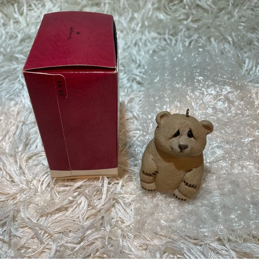 Hallmark Keepsake Ornament Vintage 1995 Lou Rankin Bear